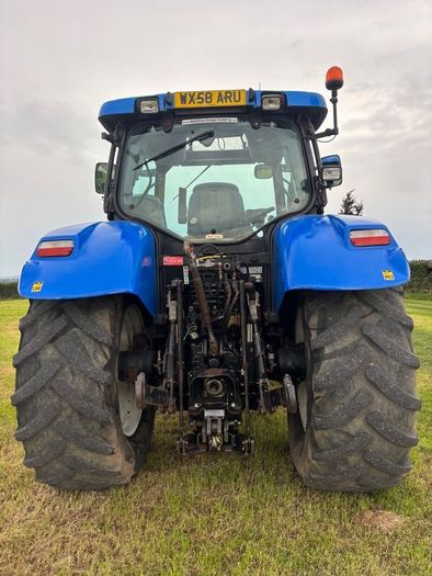 New Holland T6070 tractor