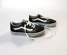 Vans Junior Old Skoll Trainers - Black / True White - UK 3 - US 4 - EUR 35