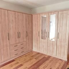 Large Corner Wardrobe with Mirrors  Excellent Con