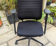 ergonomic office chair