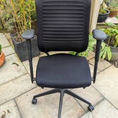 ergonomic office chair