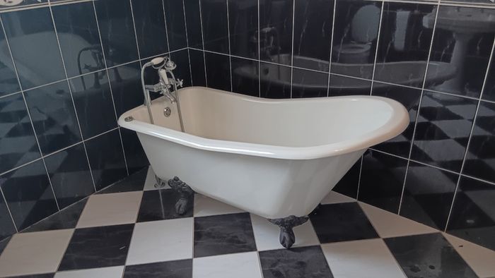 Free Standing Bath