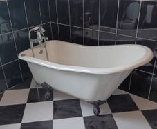Free Standing Bath
