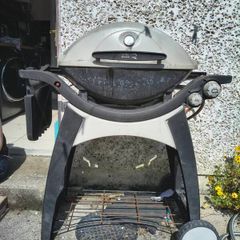 Weber Bbq (for parts of repair)