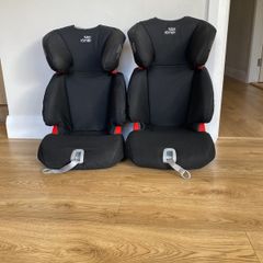 2 Britax Romer car seats