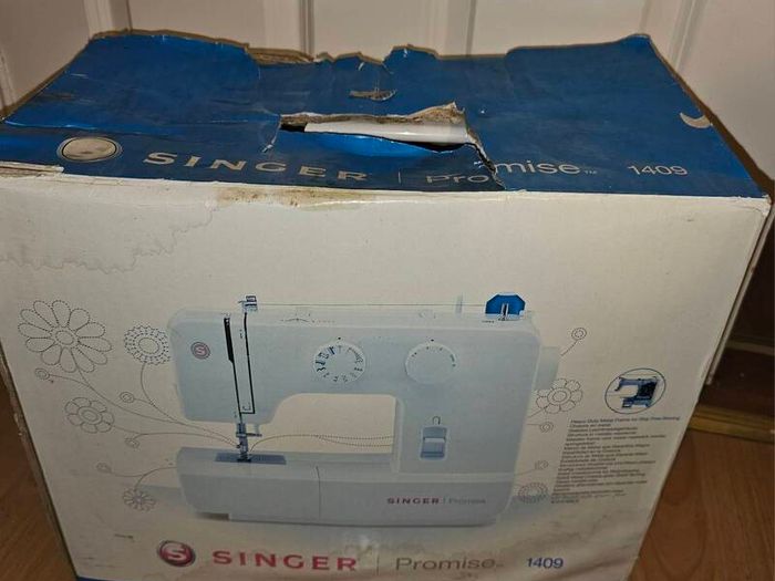 Singer Promise 1409 sewing machine