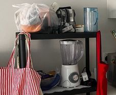 shelving unit