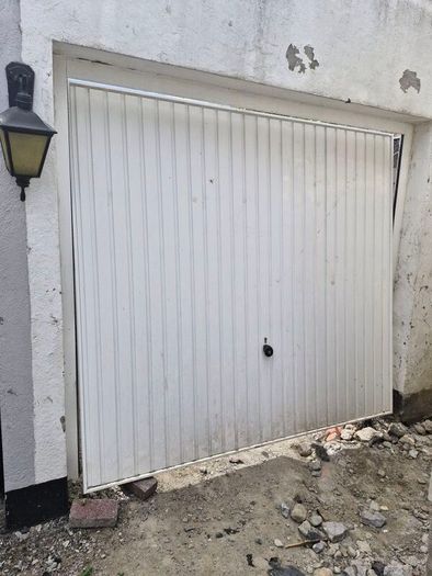 garage door