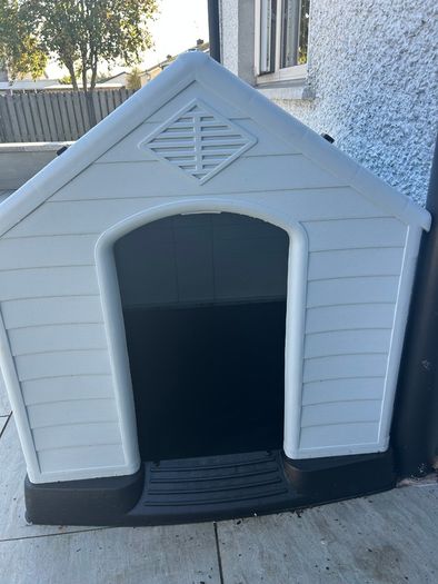 Dog box
