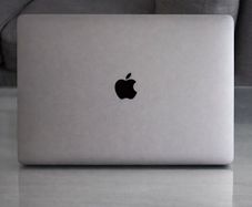 MacBook Air 2020 i5 | 8GB RAM  | New Battery |