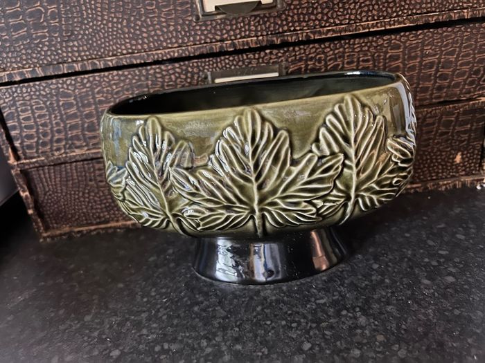 Vintage Sylvac 4207 Green Oval Pedestal Vase or Planter