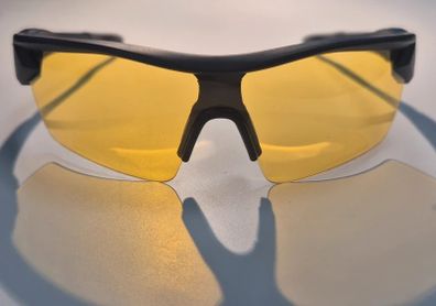 Wraparound sports sunglasses with yellow lenses - black frame