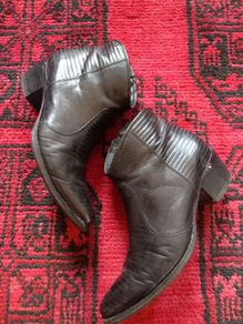 Sendra handmade leather ankle cowboy boots