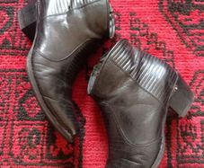 Sendra handmade leather ankle cowboy boots