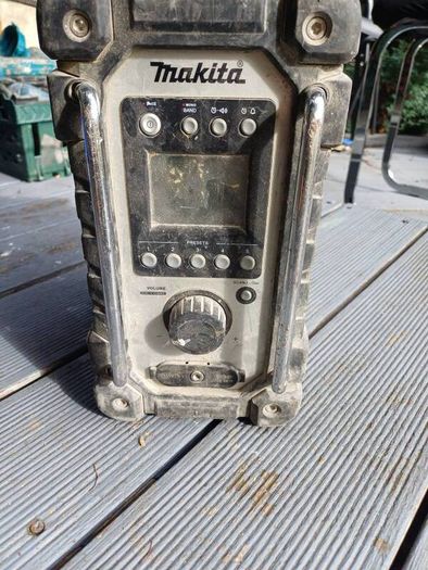 Job lot power tools bundle - Makita & Bosch (18V & 110V) + Makita Radio