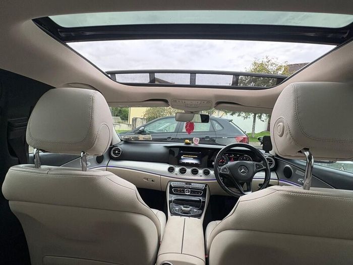Mercedes-Benz E 2.0 Diesel | Panoramic Sunroof