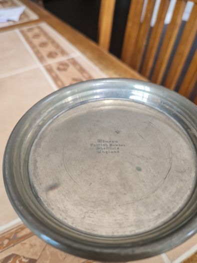 Pewter tankard & 1/4 Gill content