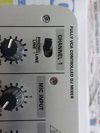 BEHRINGER PRO MIXER Model VMX 200, working great and in excellent condition
