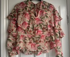 River Island top - size 14