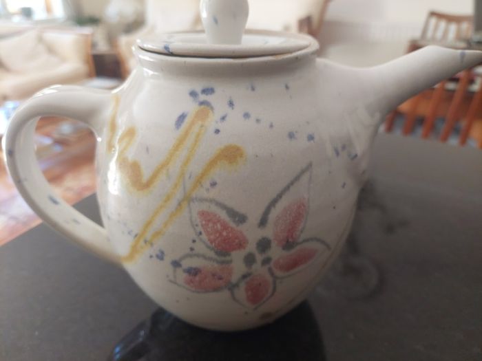 Large Pottery Tea Pot