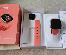 Fitbit Versa 3