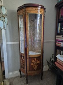French cabinet