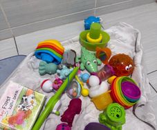 Bath toys