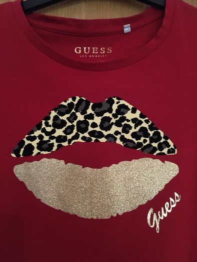 GUESS Lips T-shirt with Animal Print L