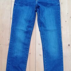 New M&S ladies indigo blue jeans UK10.. Eur 38