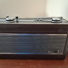 roberts r900