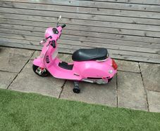 Kids electric scooter