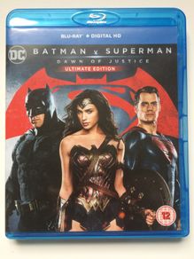 Batman v Superman: Dawn Of Justice (Ultimate Edition) (DC) Zack Snyder Film [2016] Ben Affleck, Henry Cavill, Amy Adams & Gal Gadot [Blu-ray Movie]