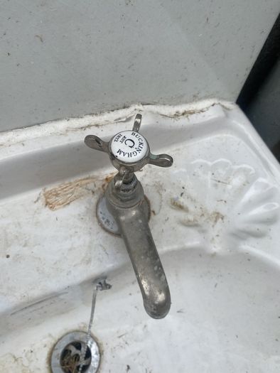 Vintage bathroom sink and pedestal