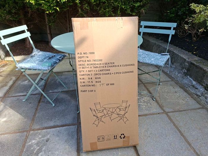 Bordeaux 4 Seater Outdoor Dining Set