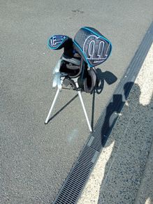 Wilson Profile Junior Left Handed Golf clubs.