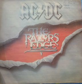 Rare original Zimbabwe release of AC/DC The razors edge in vg condition