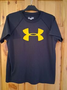 Under armor tee shirt