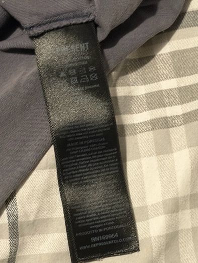 Represent owners club dark grey tee Size S