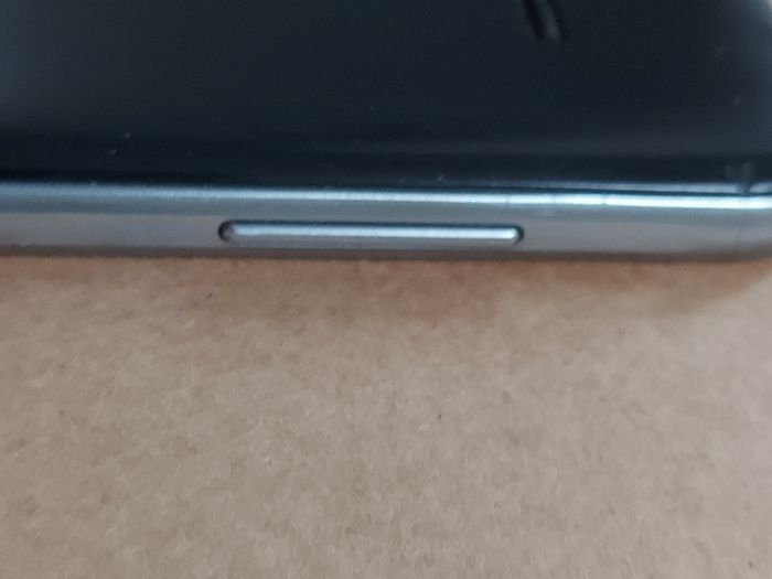 Samsung Galaxy J3 2016, Model SM-J320FN, 8GB, in excellent condition