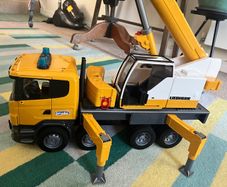 Bruder Crane Truck