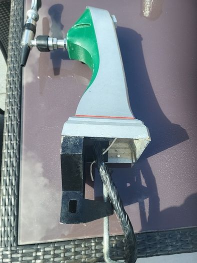 Heineken counter mount