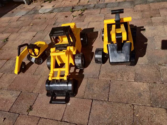 toy tractor
