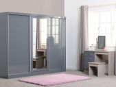 Nevada 3 Door Sliding Wardrobe