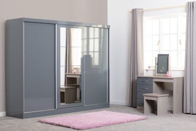 Nevada 3 Door Sliding Wardrobe