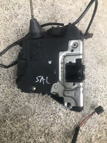 Mercedes C class W203 Drivers door lock mechanism