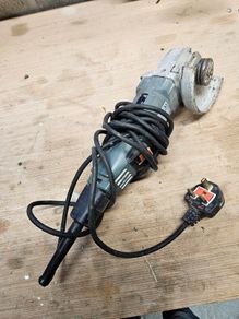 4" Black & Decker Grinder