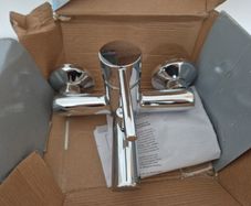 Bath tap / shower mixer tap