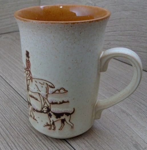 Hunting Scene Mug Horse and Hounds Hunt Vintage Ashdale Stoneware England