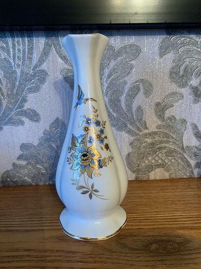 Royal Tara Vase