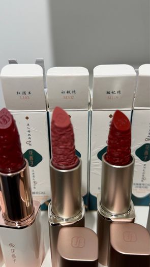 florasis new lipsticks 100% genuine